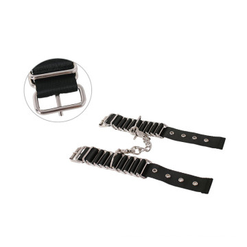 De Buena Calidad Juguetes Eróticos Set Bondage Fetish Woman Leather Handcuff Strapon